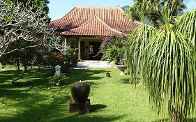 Rumah Kita Villa/hotel
